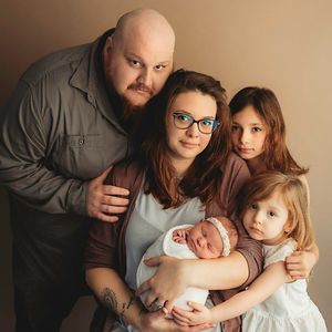 Meet your Posher, Whitney